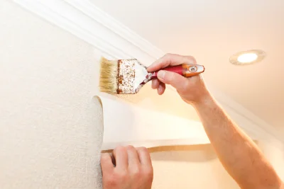 Pose de papier peint à Chenois — revêtements muraux et toiles de verre